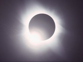 eclipse.jpg (5750 bytes)